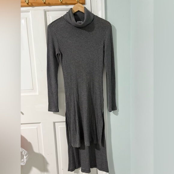 Splendid High Low Waffle Knit Turtleneck long sleeve sweater dress/tunic Gray XS - Picture 1 of 11